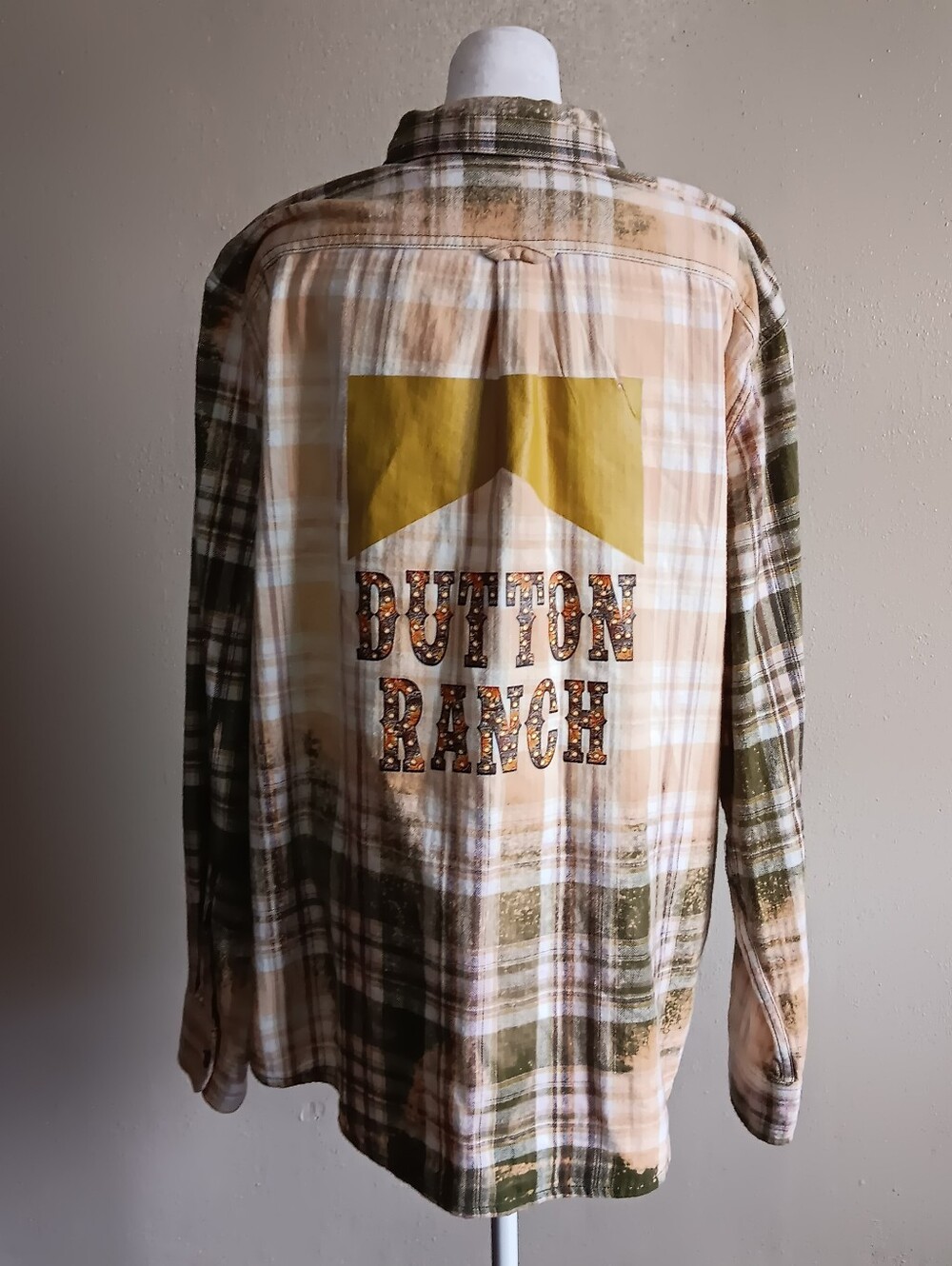 Upcycled Bleach Dutton Ranch Eddie Bauer Plaid Flannel Long Sleeve Shirt Mens XL - Picture 6 of 9